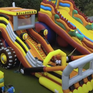 Аттракцион "Надувная горка Бульдозер"