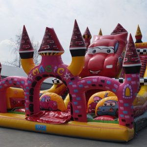 Аттракцион "Надувная горка Тачка"