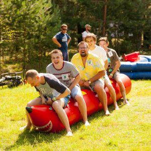 Аттракцион "Акулы-прыгуны"