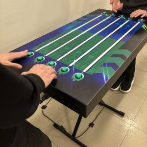 Аттракцион "Туда-сюда"