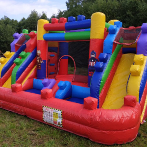 Аттракцион "Надувной детский комплекс Лего"