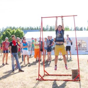 Аттракцион "Скользкий турник"