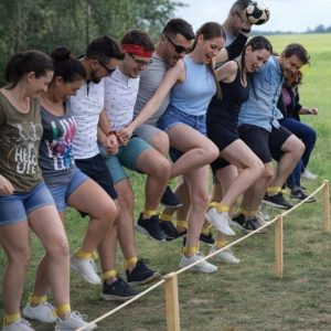 Аттракцион "Командный перешаг"